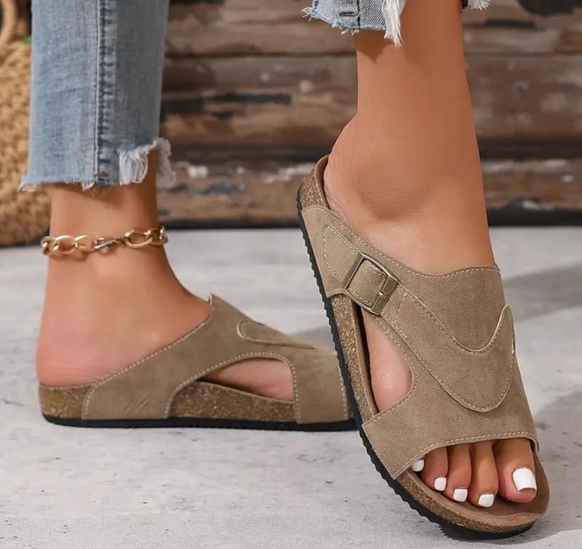 Stylish slide for ladies